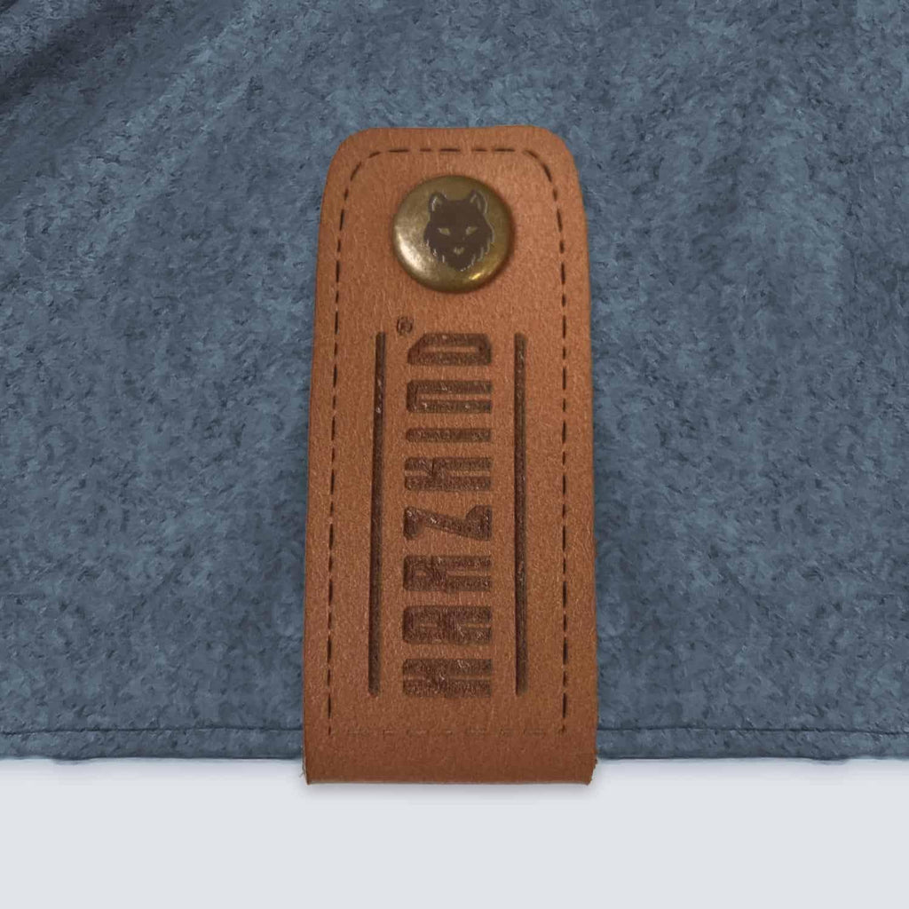 Handgenähter Poncho mit Lederetikett - HARZKIND - Der Shop