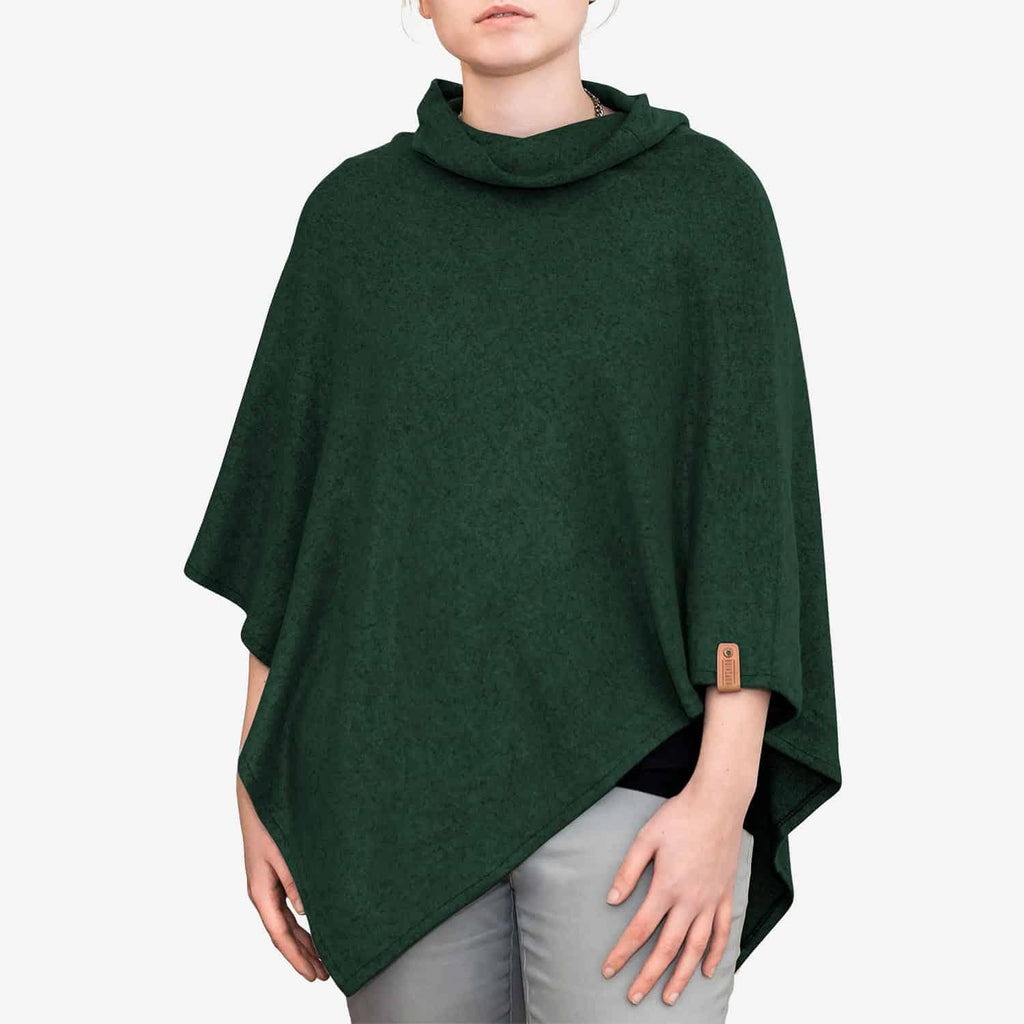 Handgenähter Poncho mit Lederetikett - HARZKIND - Der Shop