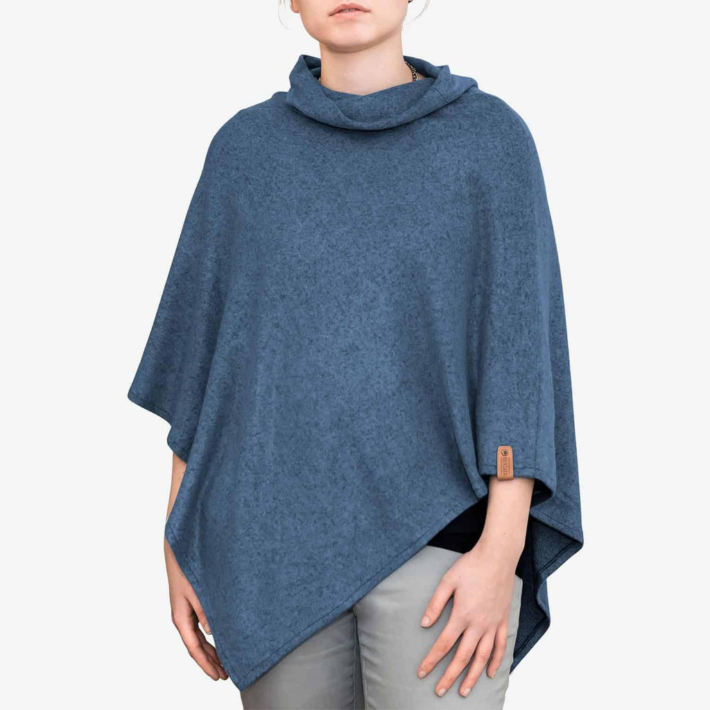 Handgenähter Poncho mit Lederetikett - HARZKIND - Der Shop