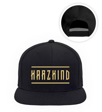 HARZKIND Logo Flatpeak Cap - Gold Stick(schwarze oder weiße Kappe) - HARZKIND - Der Shop
